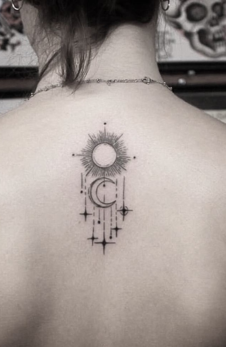 Signification Tatouages soleil et lune 