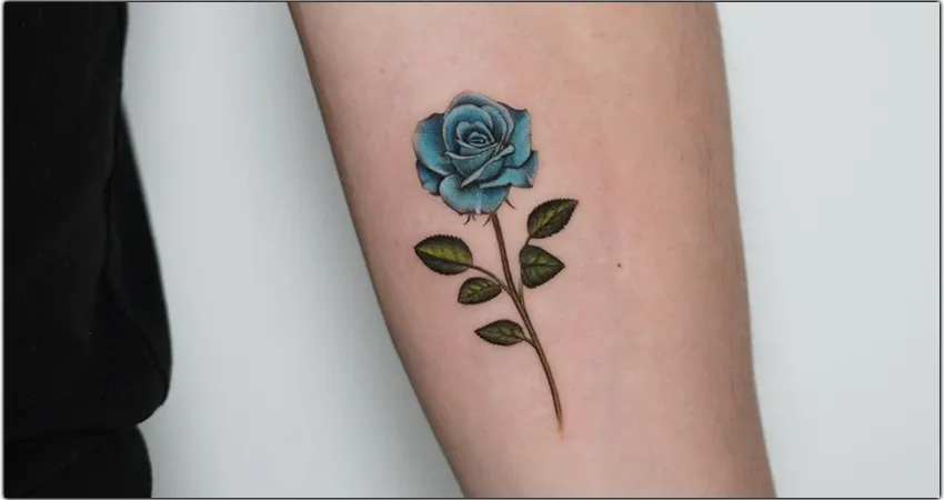 Tatouages Roses Bleues