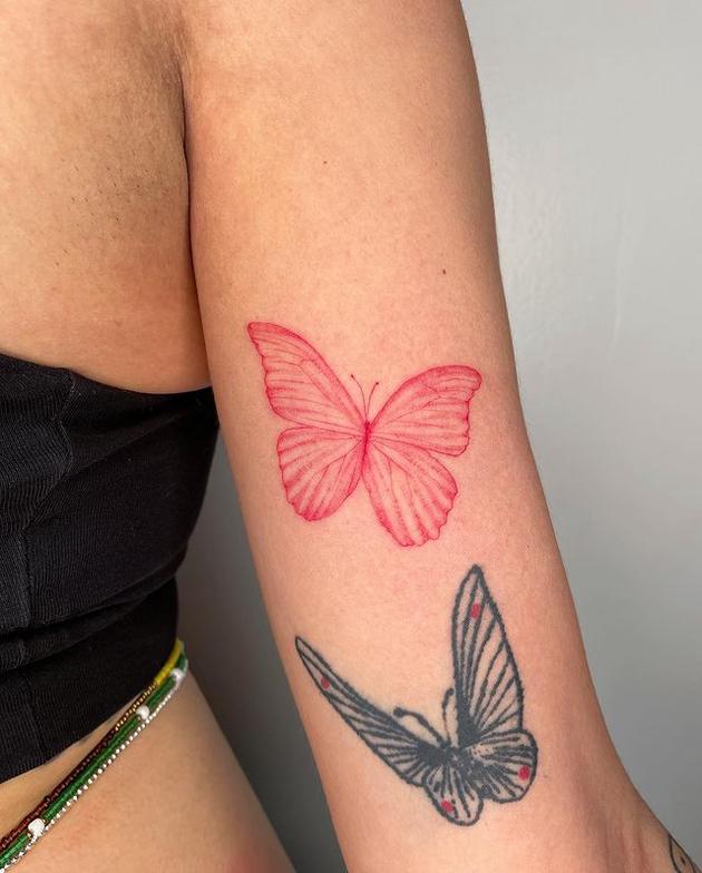 Signification du tatouage papillon rouge (croissance et passion ?)